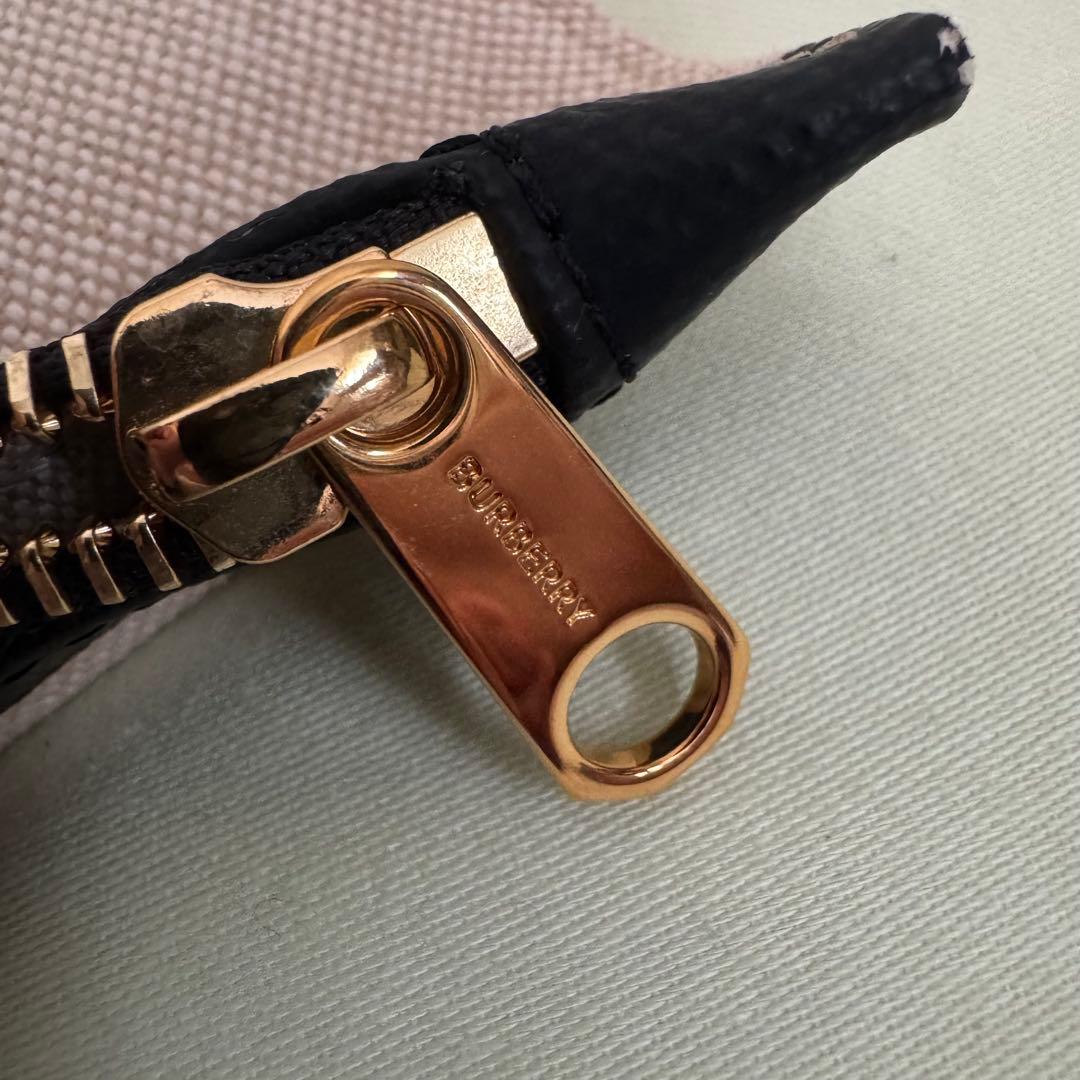 BURBERRY ラージ　ソフトベルト　トート　キャンバス　レザー　大容量