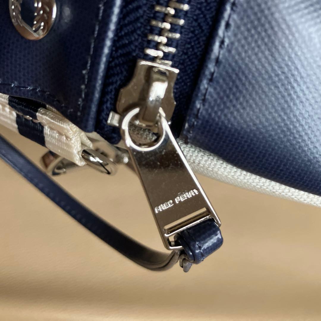 FRED PERRY ドラムバッグ ボストンバッグ