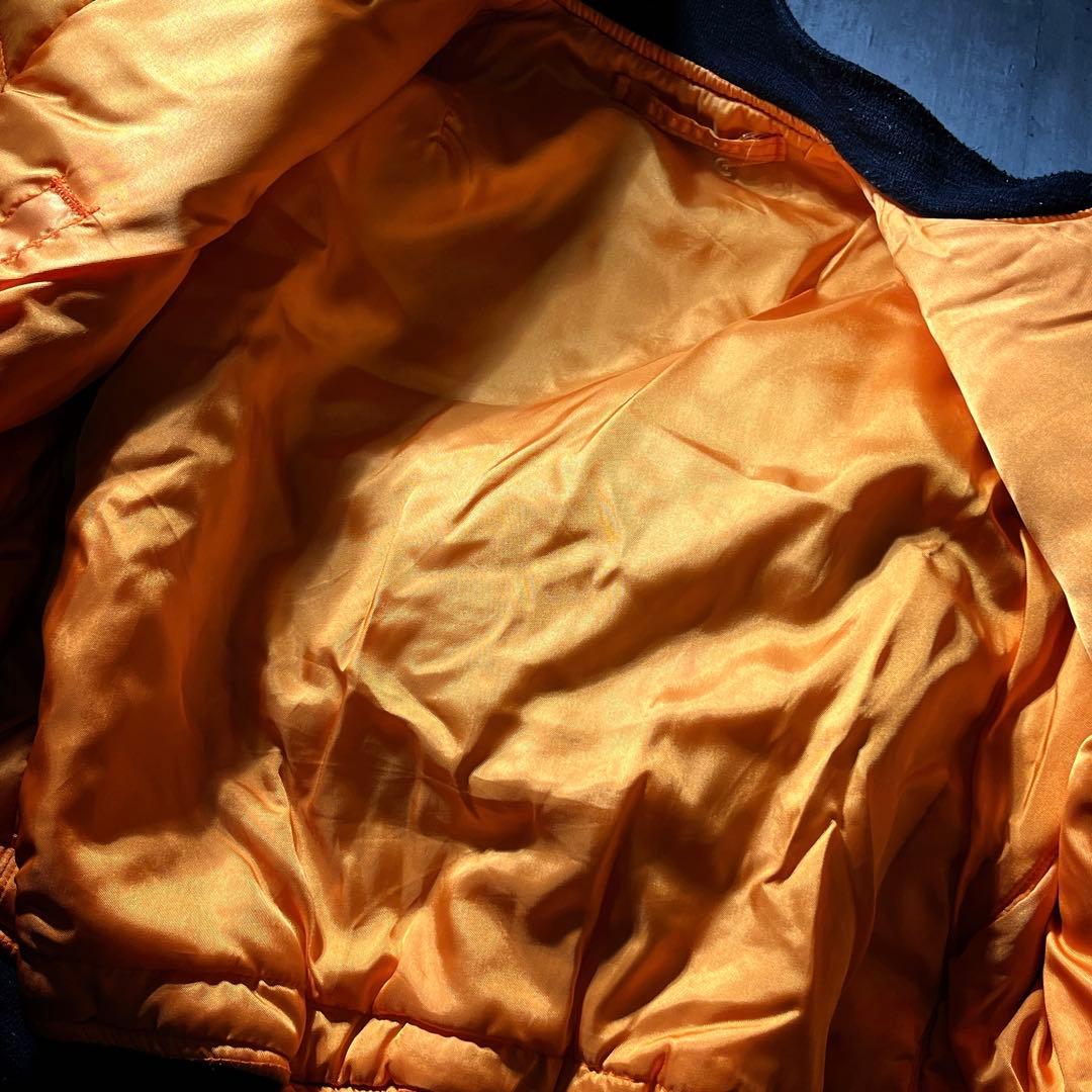 USA製 レザー革胸タグ　90S アヴィレックス MA-1 フライトジャケット