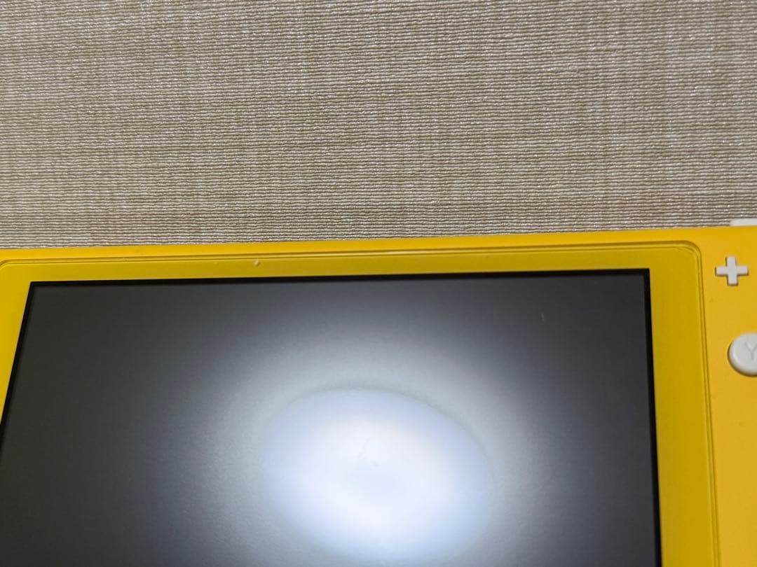 Nintendo Switch Lite イエロー 本体　おまけ付き