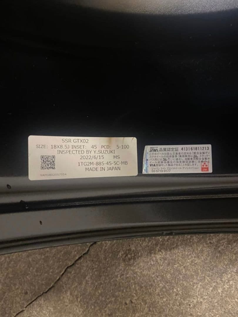 SSR GTX02 18インチ8.5j PCD100 5穴