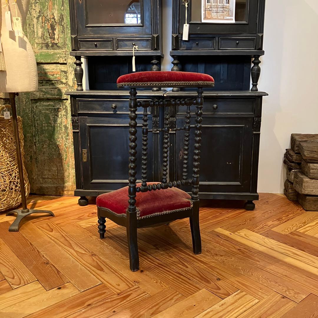 アンティークチェア　ロータイプ　赤