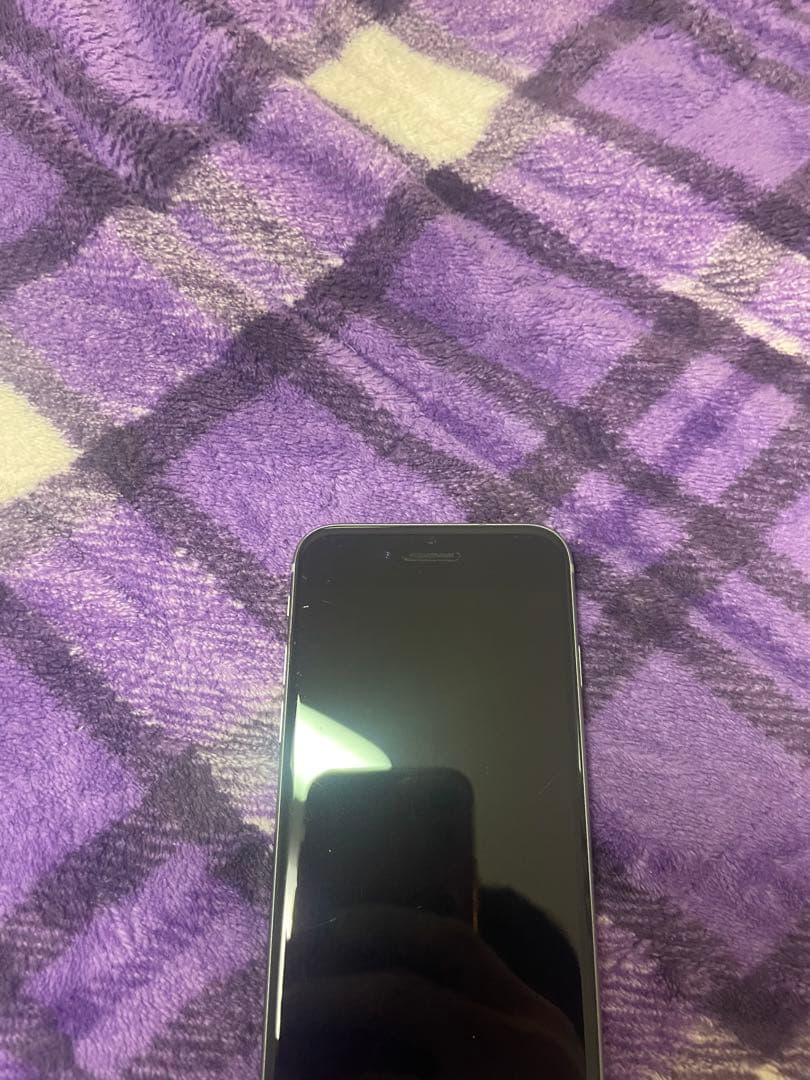 Apple iPhone 6s シルバー　32gb