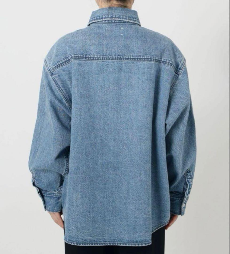 アッパーハイツ　upper hightsオーバーサイズデニムシャツ ライトブルー