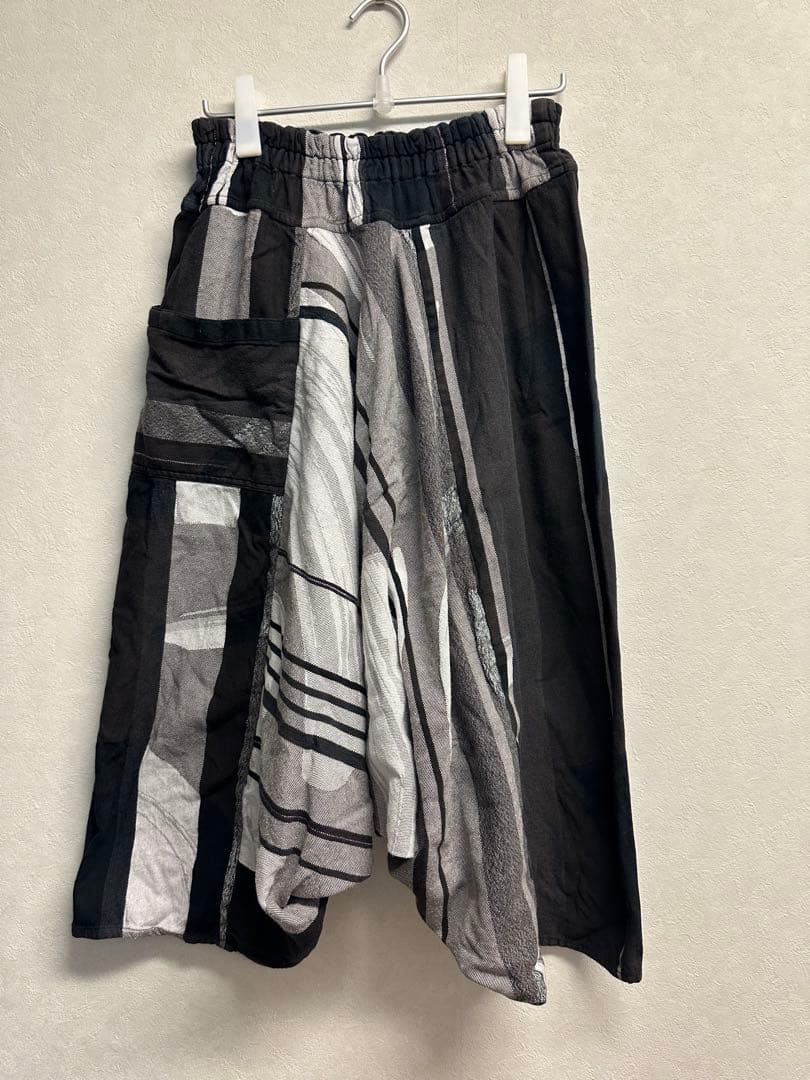 玉木新雌　tamaki niime サルエルパンツ タルンパンツ ２