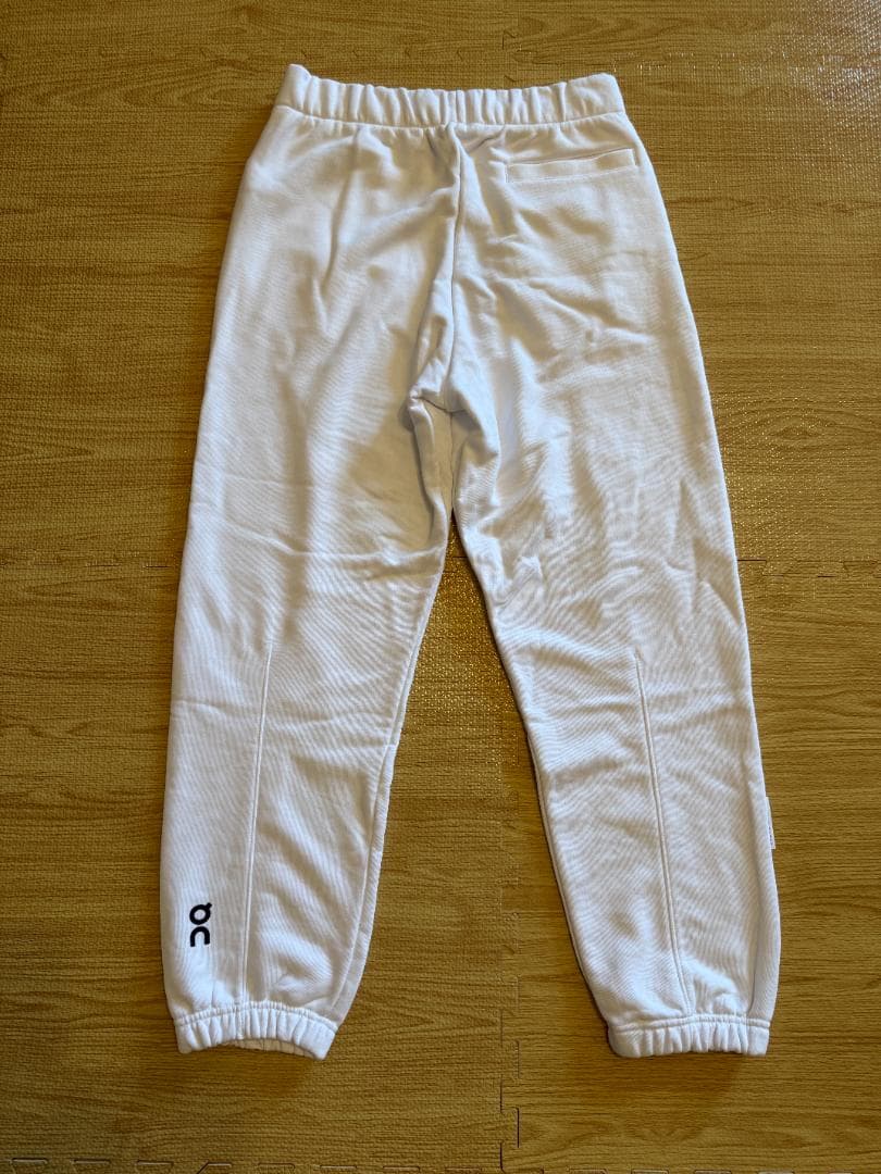 On Club Pants 白、ホワイト サイズS 未使用品
