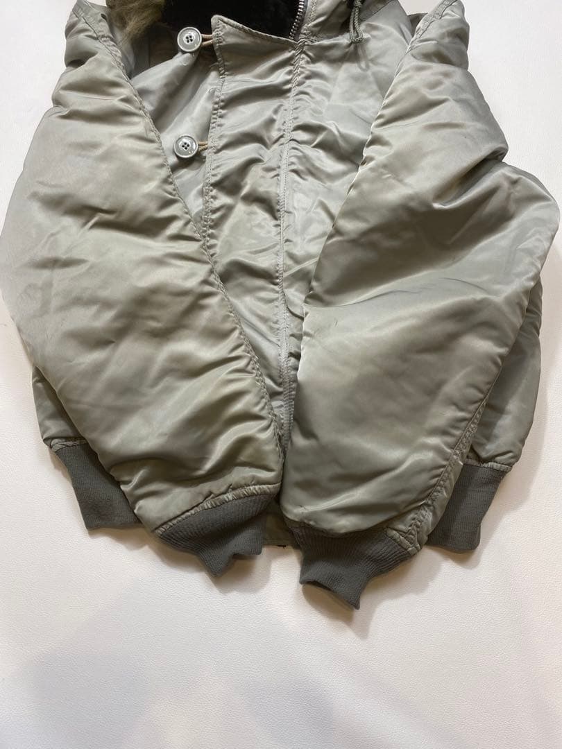 MA-1 AVIREX N-2B フライトジャケット グレー　USA製 M相当