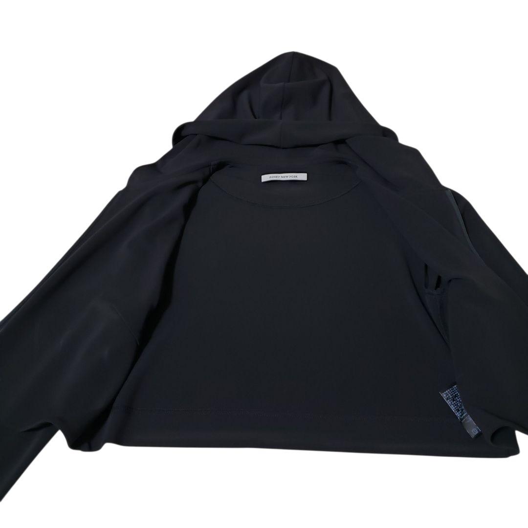 FOXEY New York クロップドパーカー　レディパーカ　ジップアップ