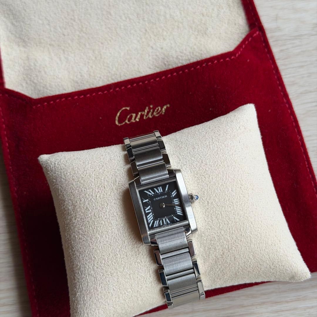 【超希少⭐️アジア限定】カルティエcartieタンクフランセーズ黒文字盤新品仕上げ