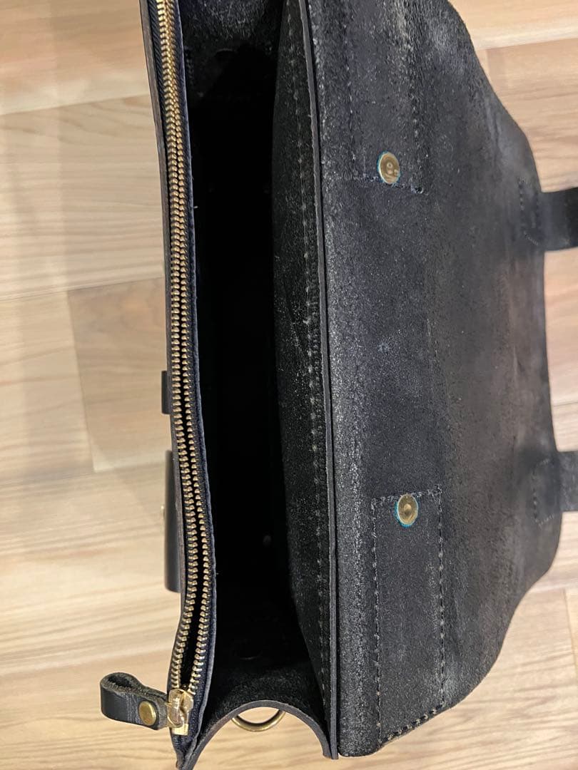 ヘルツ　ビジネスバッグ　総かぶせ　ショルダー　横型　2WAY はるとも