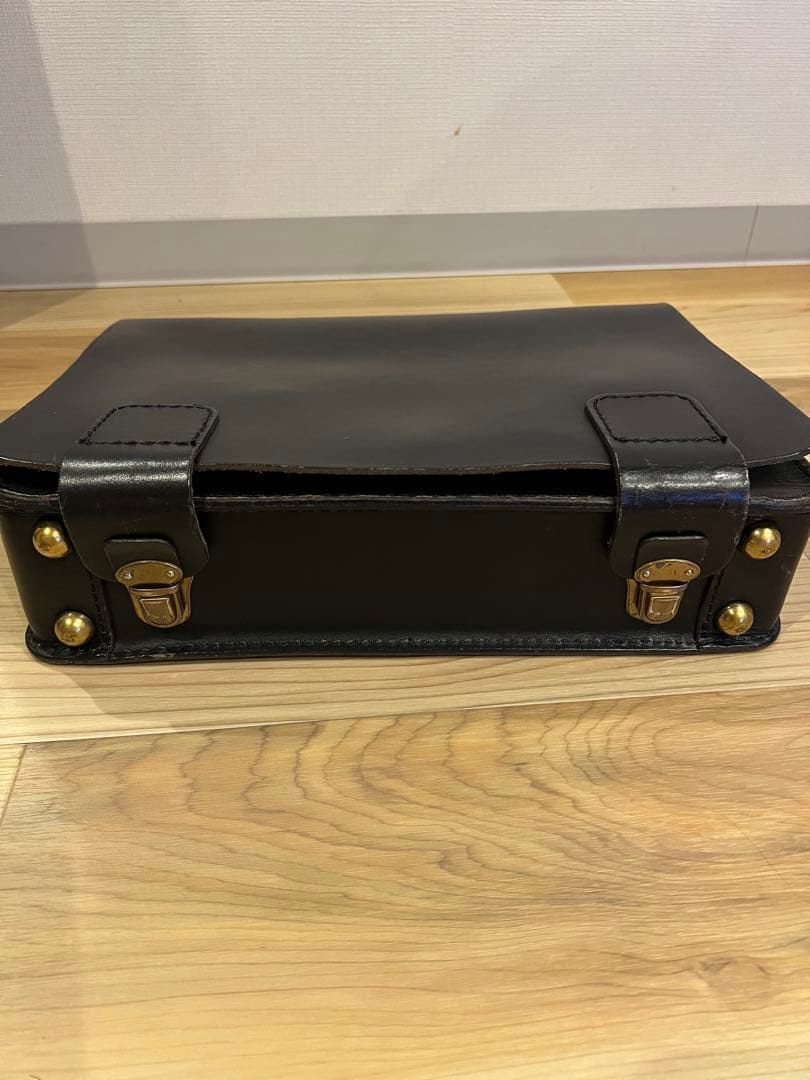 ヘルツ　ビジネスバッグ　総かぶせ　ショルダー　横型　2WAY はるとも