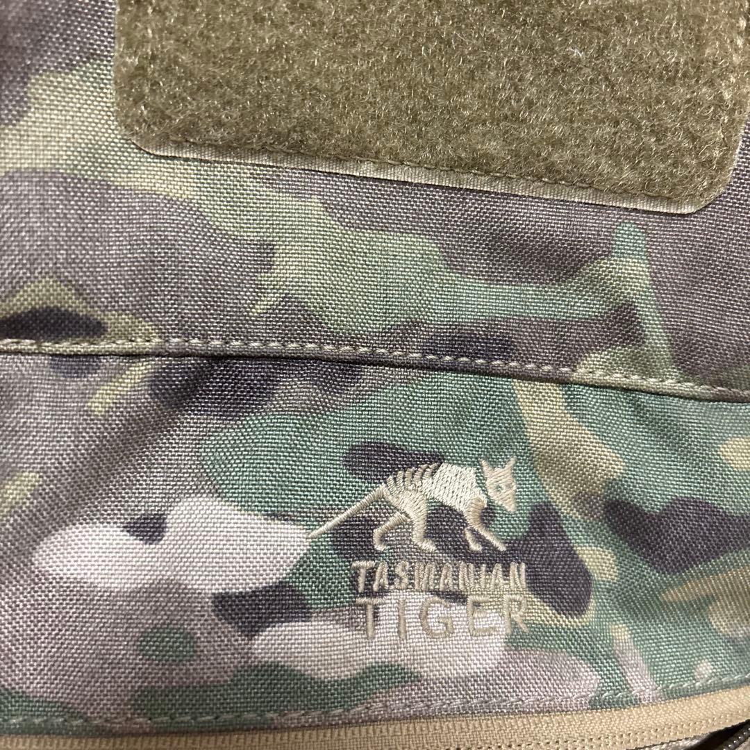 タスマニアンタイガーリュックメッシュパッド付き