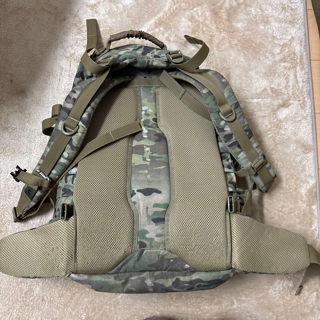 タスマニアンタイガーリュックメッシュパッド付き