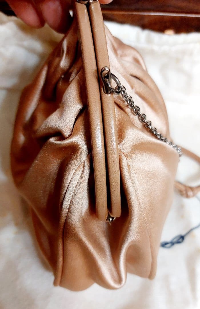 PRADAハンドバッグ.ポーチ