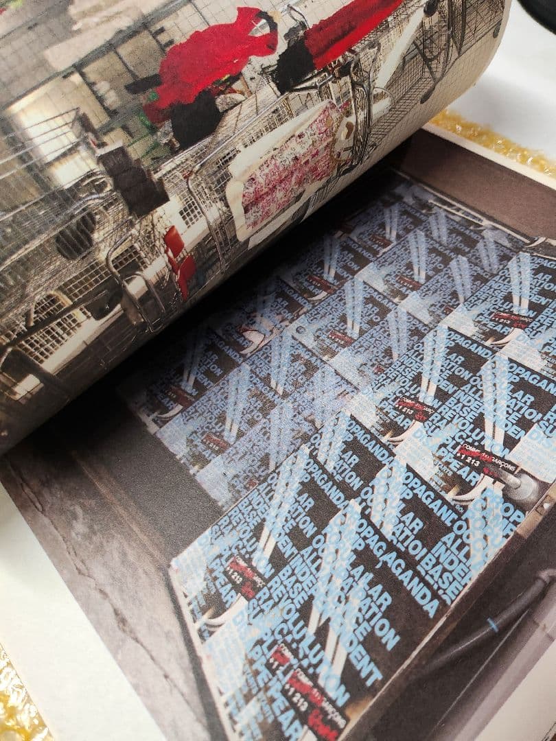 〈匿名発送〉GUERRILLAZINE COMME des GARCONS