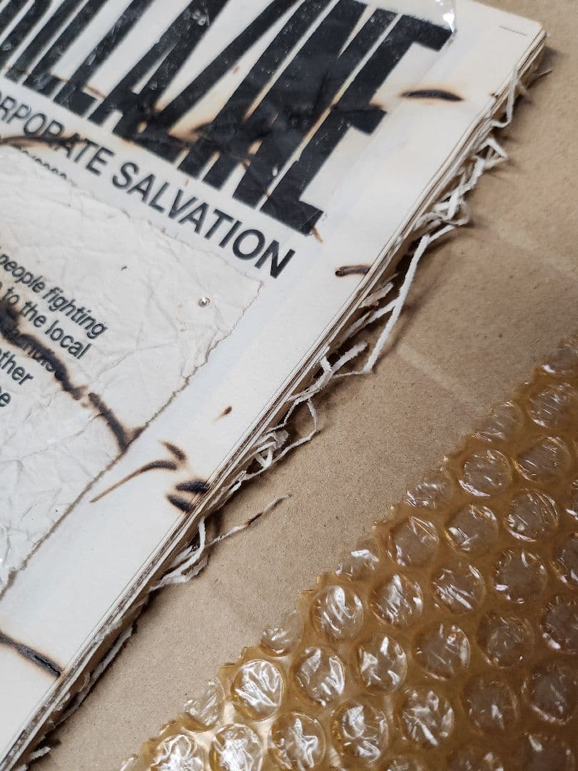 〈匿名発送〉GUERRILLAZINE COMME des GARCONS