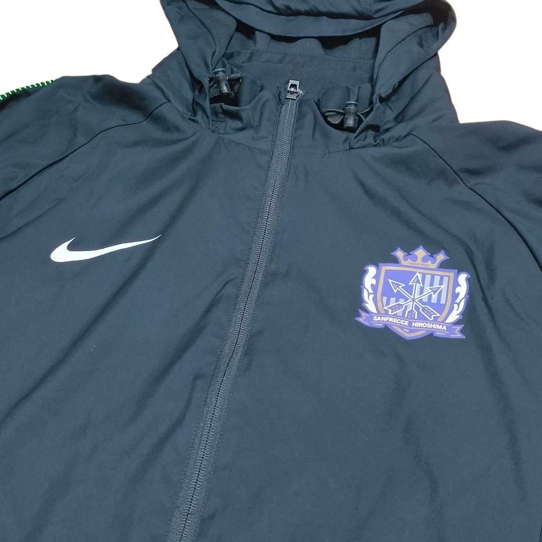 サンフレッチェ広島　スタッフ支給品　XL　NIKE　ウィンドブレーカー　ブラック