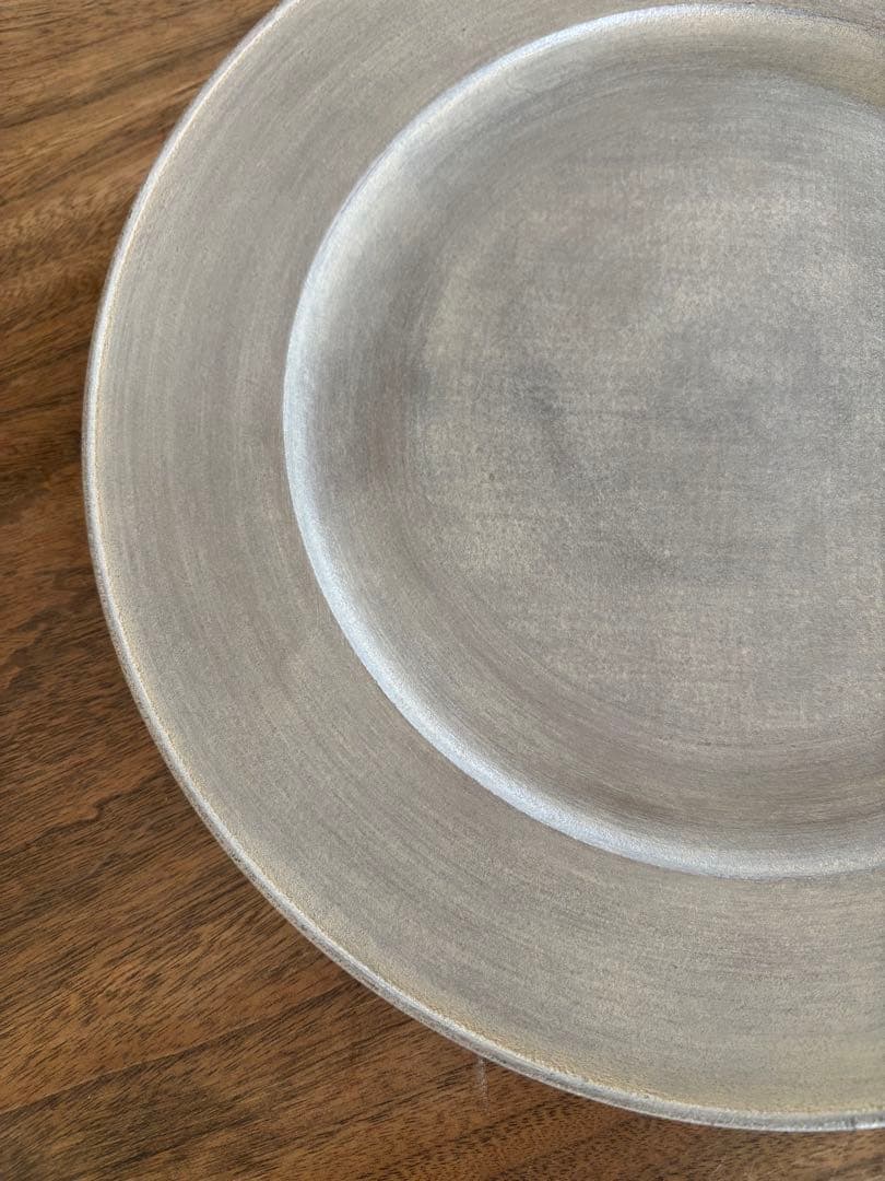 富井貴志　白漆リム皿 27cm