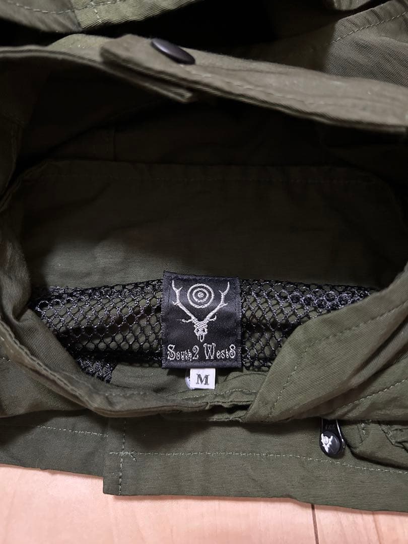 South2 West8 テンカラパーカー