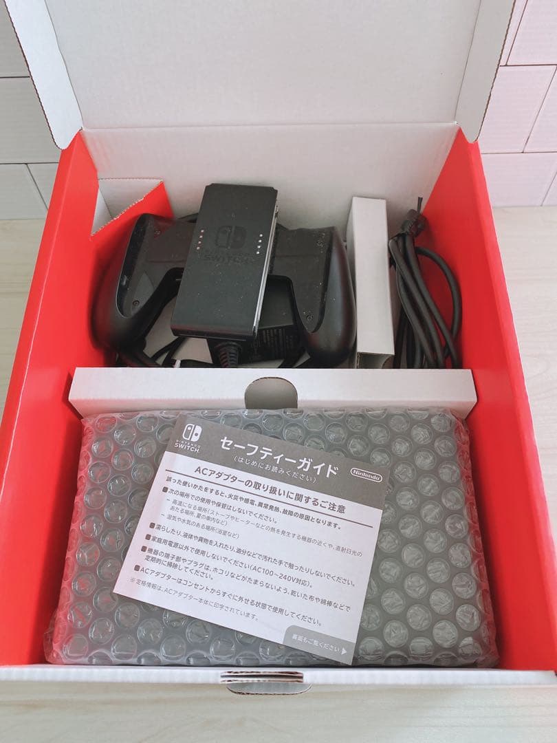 Nintendo switch ジョイコン　本体　付属品完品