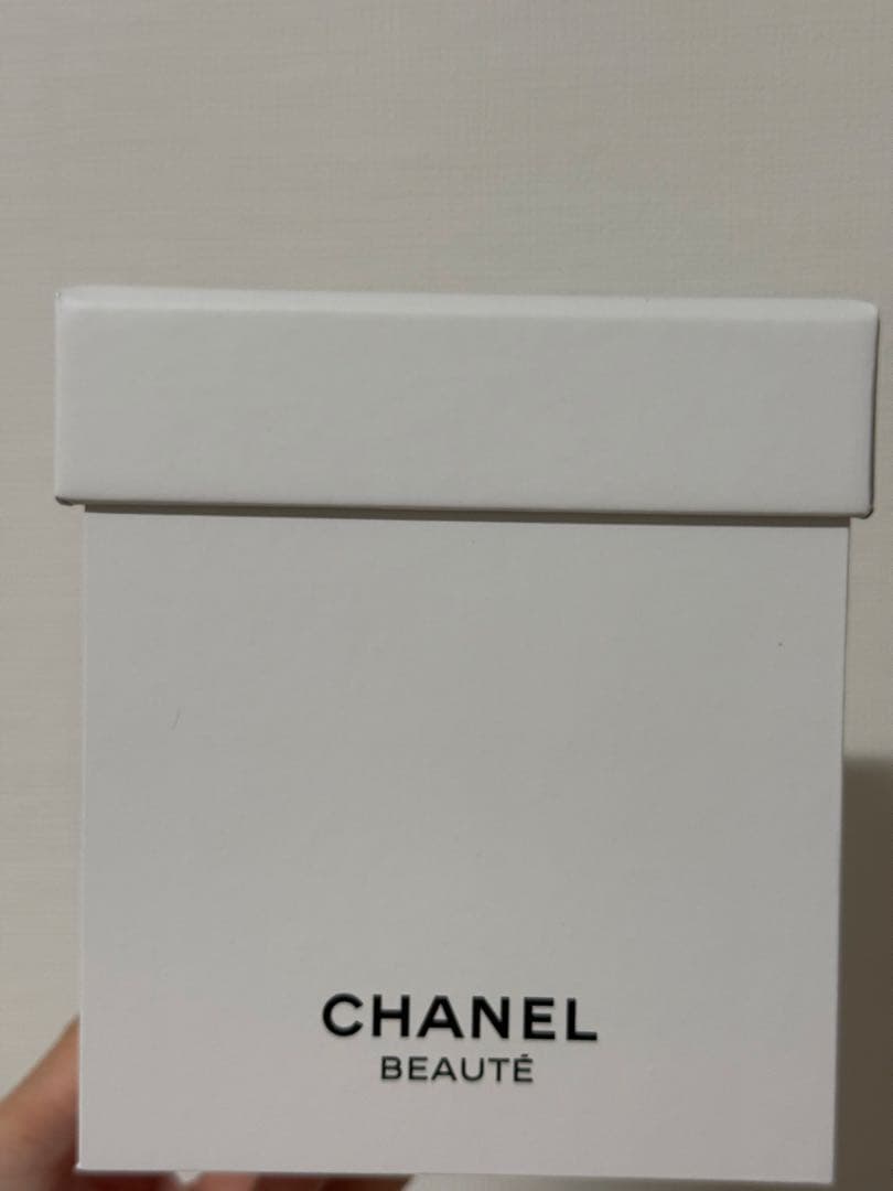 い*ち様 CHANEL スノードーム　2025年 ホリデー限定 ビューティー