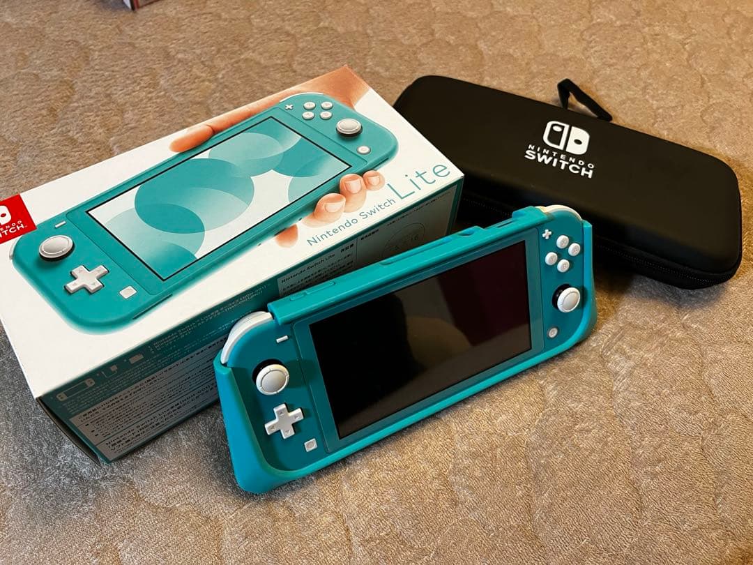 Nintendo Switch Lite ターコイズ 本体とケース