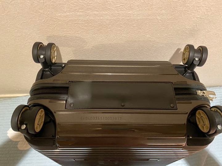RIMOWA リモワサルサ デラックス4輪