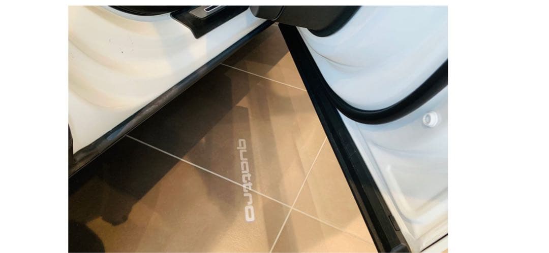 アウディ 純正 ドアエントリーライト 2個セット quattro LED