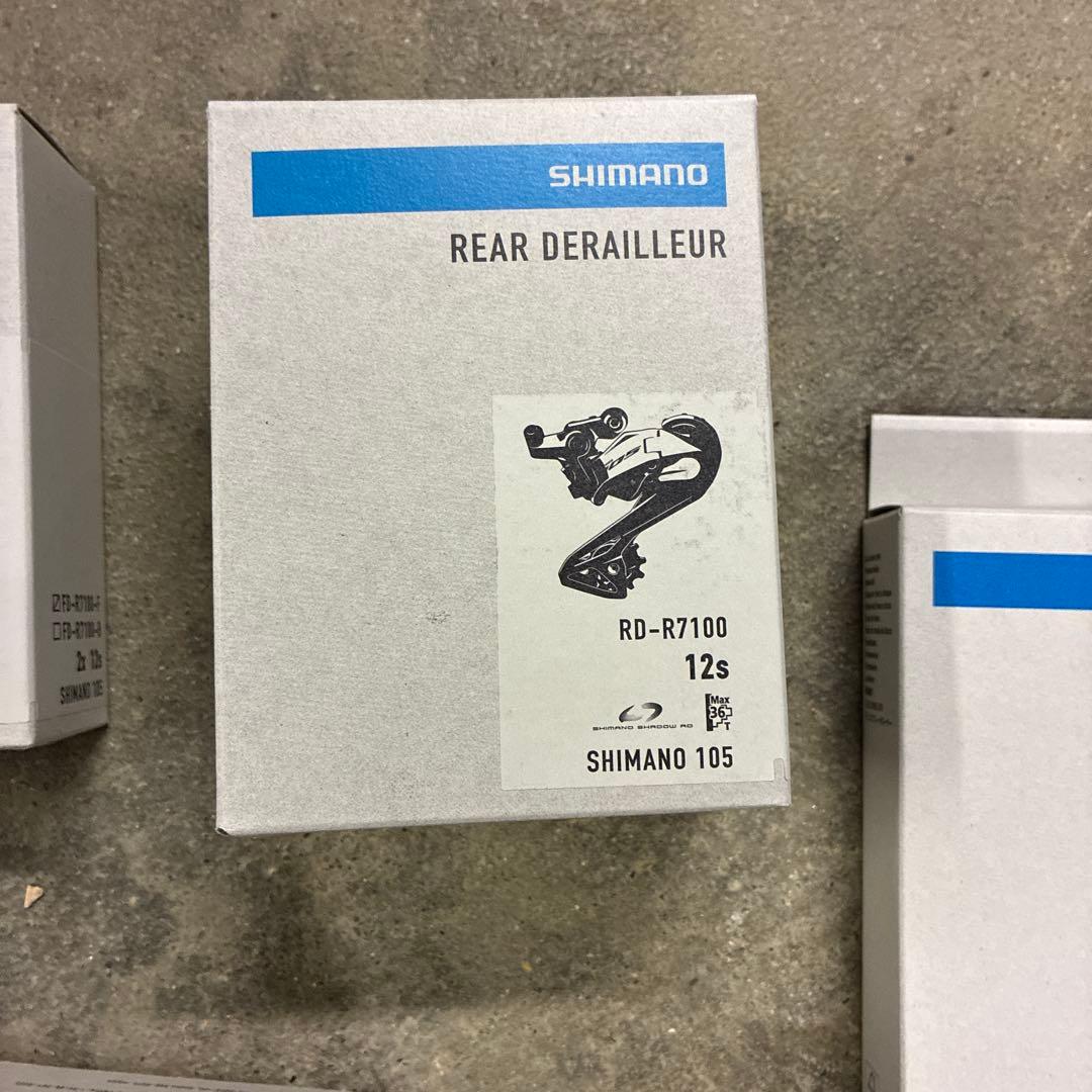新品未使用　シマノ　105 r7100 コンポセット　12速　油圧ディスク