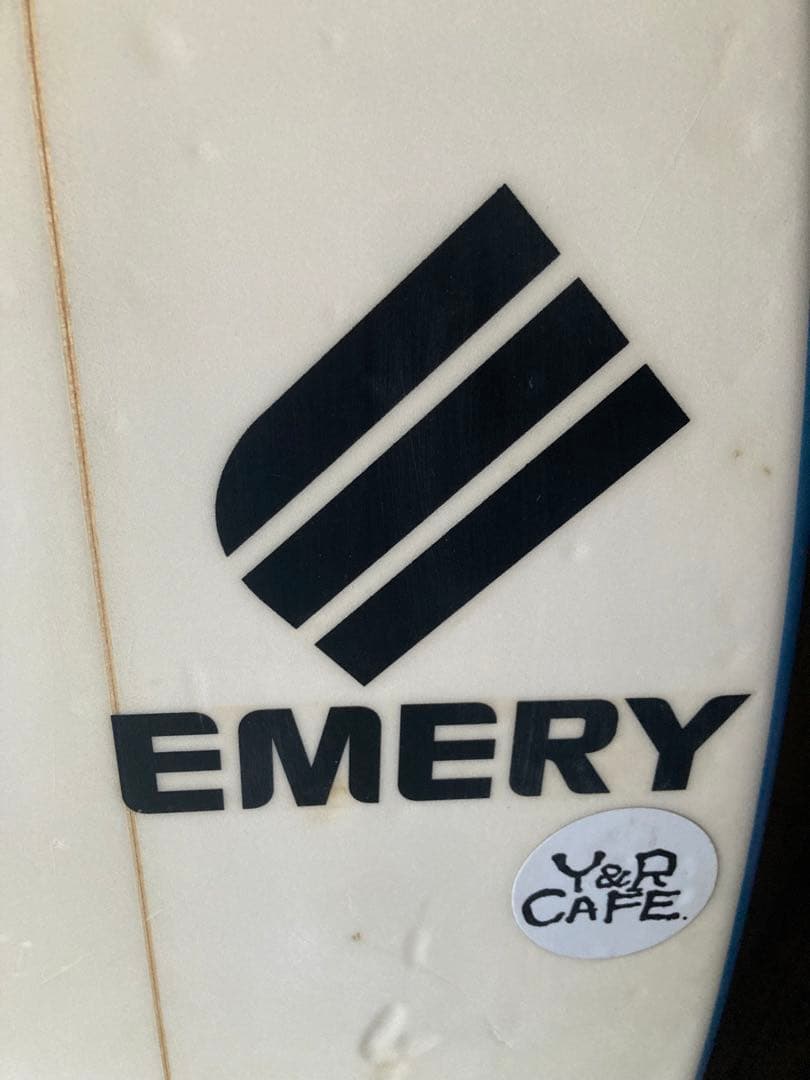 emery サーフボード