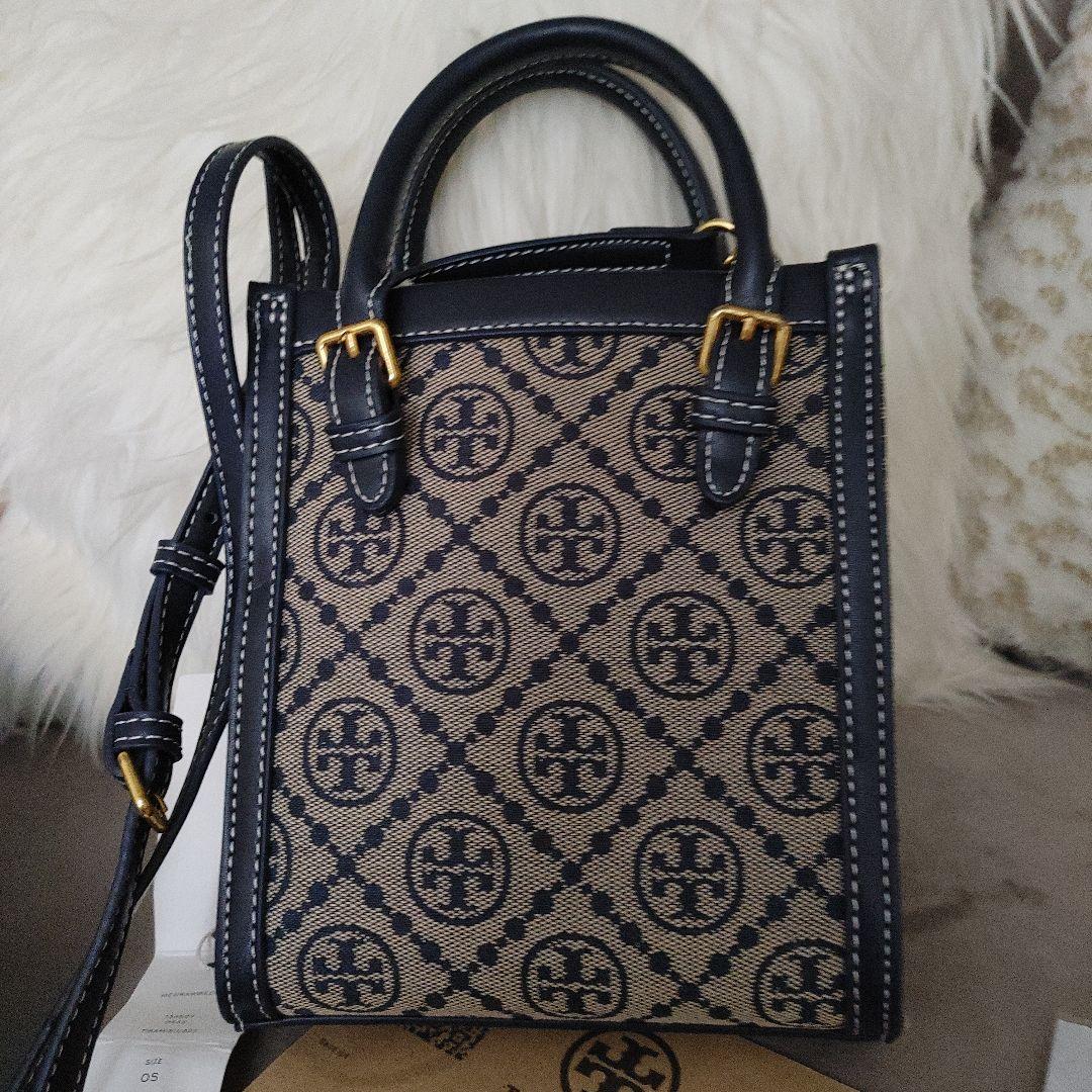 今週限定出品！美品！Tory Burch ミニショルダーバッグ ネイビー