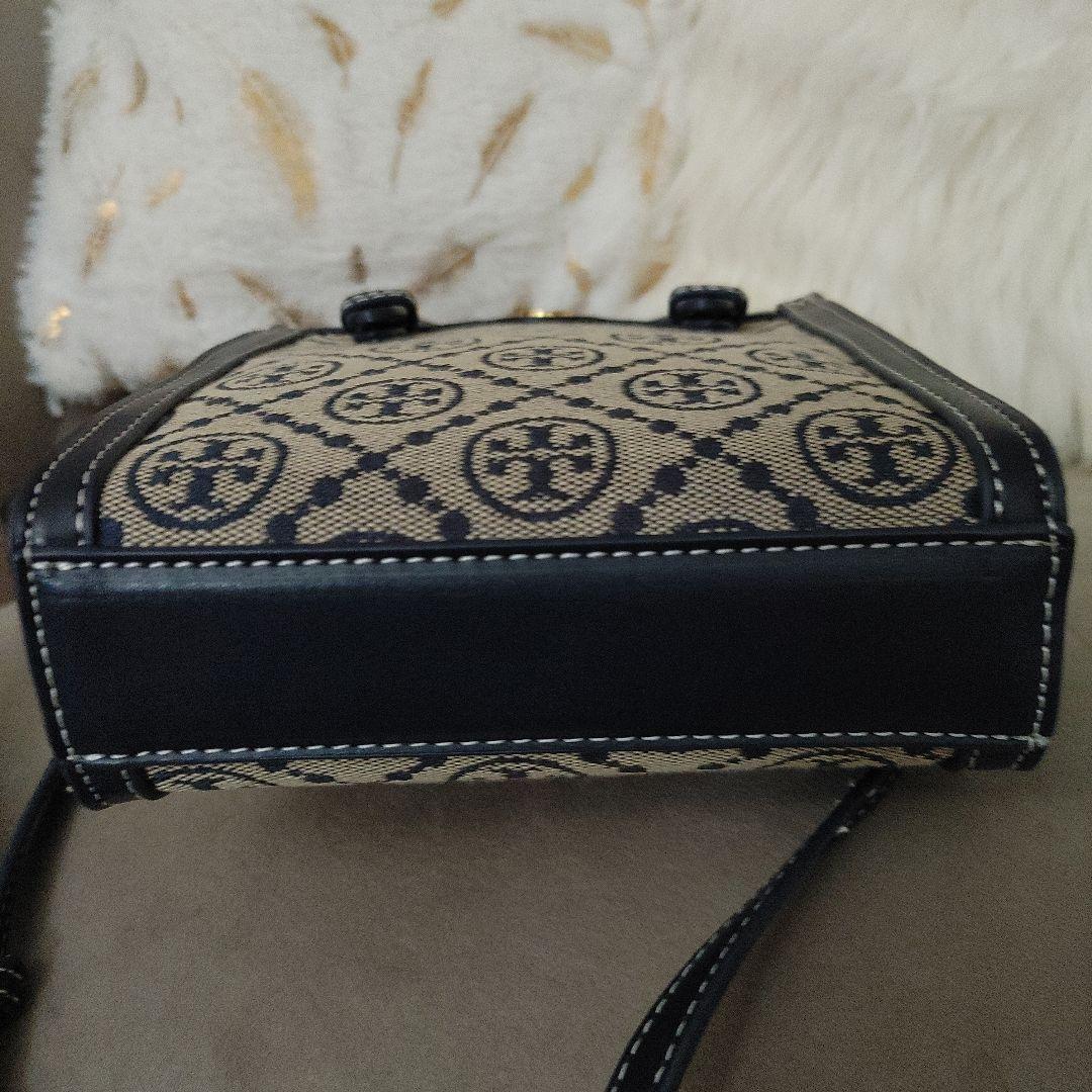 今週限定出品！美品！Tory Burch ミニショルダーバッグ ネイビー