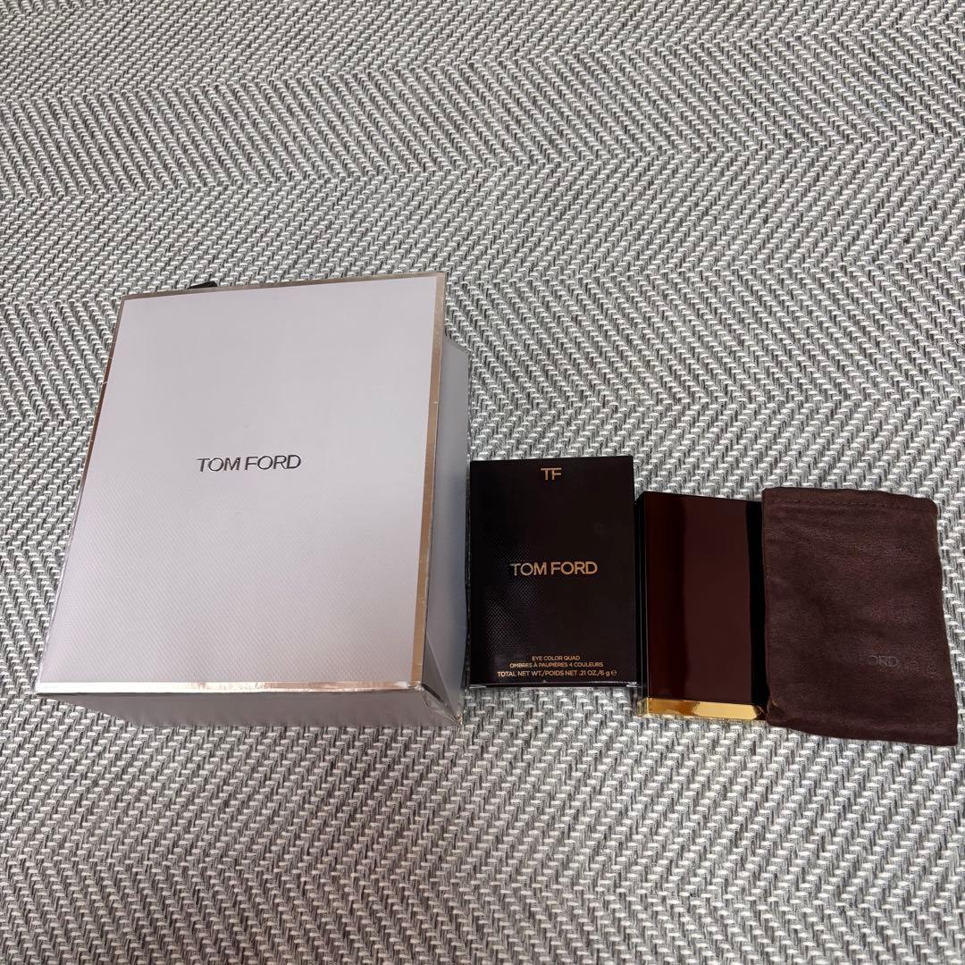 【新品未使用】TOMFORD アイカラークォード　04A