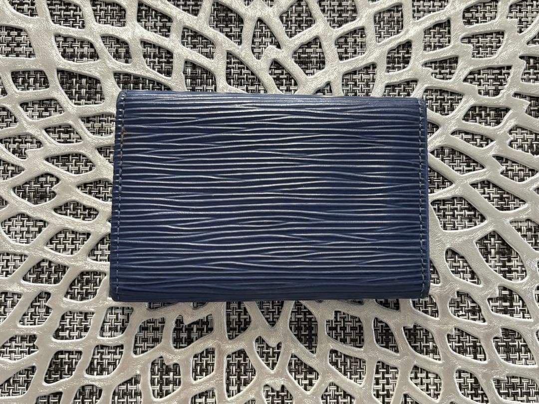 【良品】ルイヴィトン　ミュルティクレ　キーケース　6連　本革レザー　ブルー