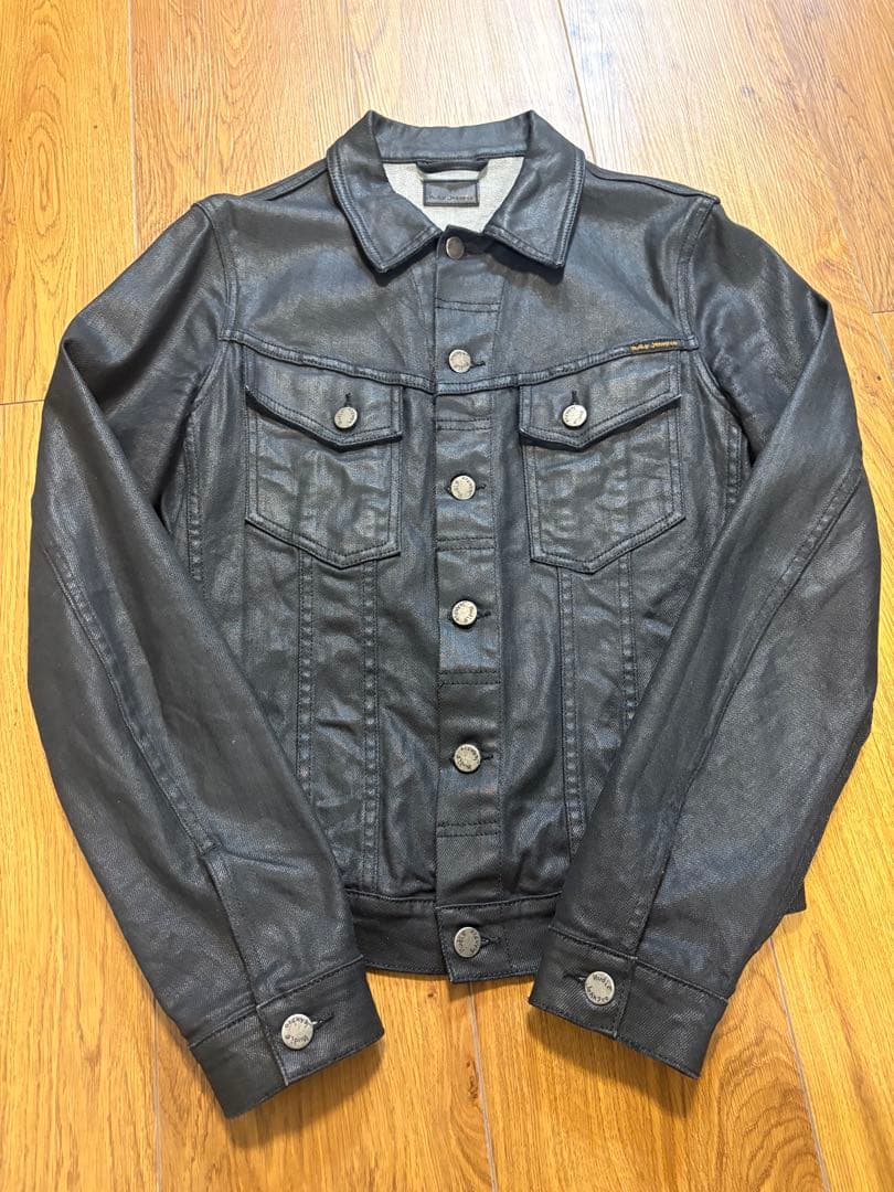 Nudie jeans ブラックコーティングデニムジャケット Perry