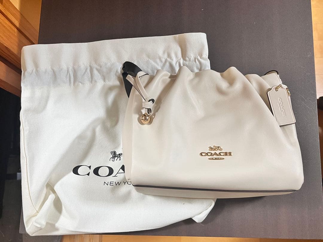 coach フェイ ドローストリングバッグ