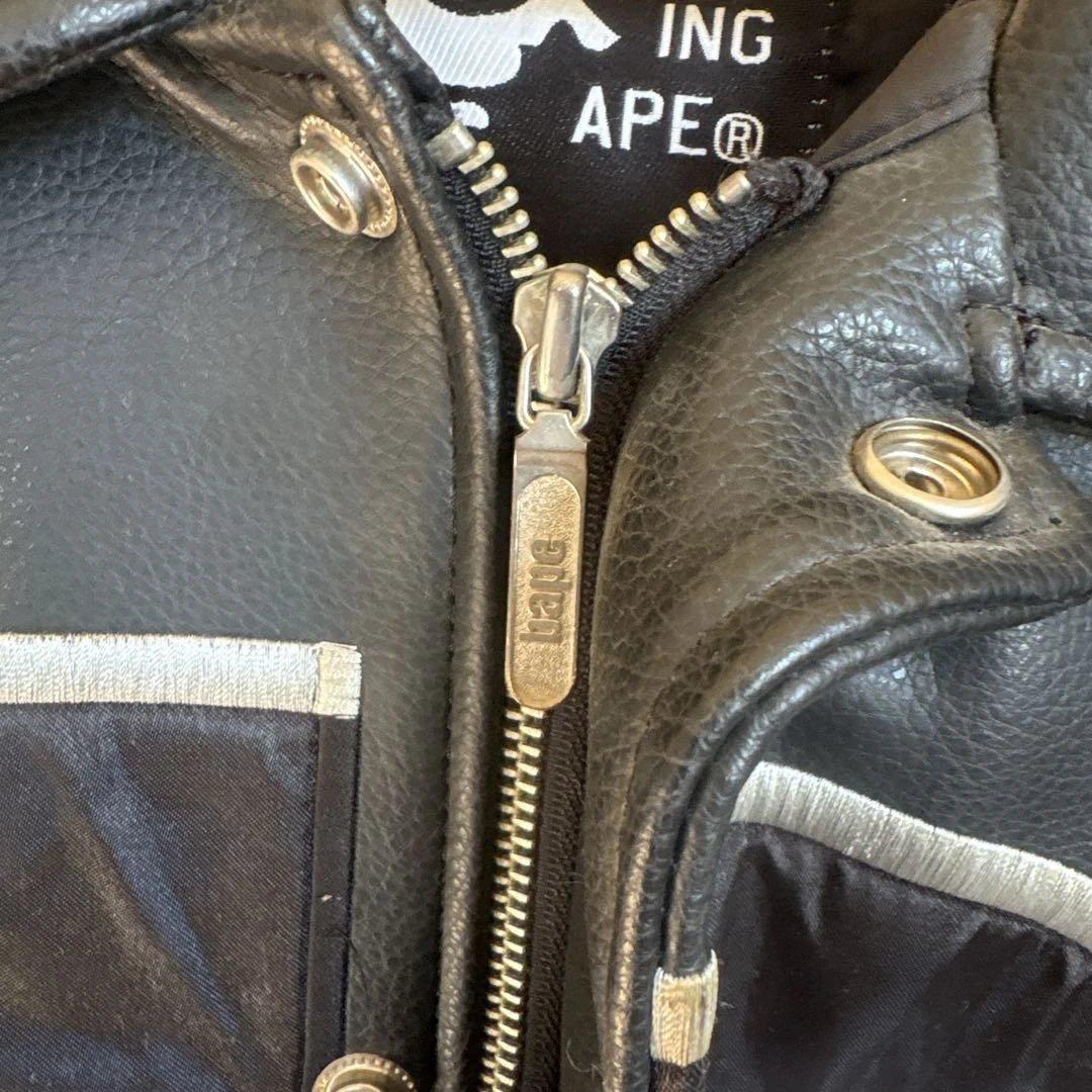 エイプ★レザー スタジャン ブラック/ホワイト