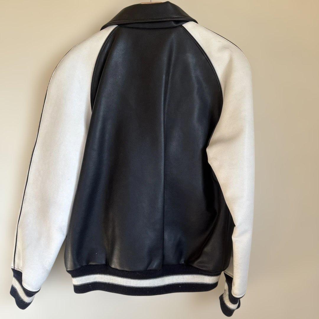 エイプ★レザー スタジャン ブラック/ホワイト
