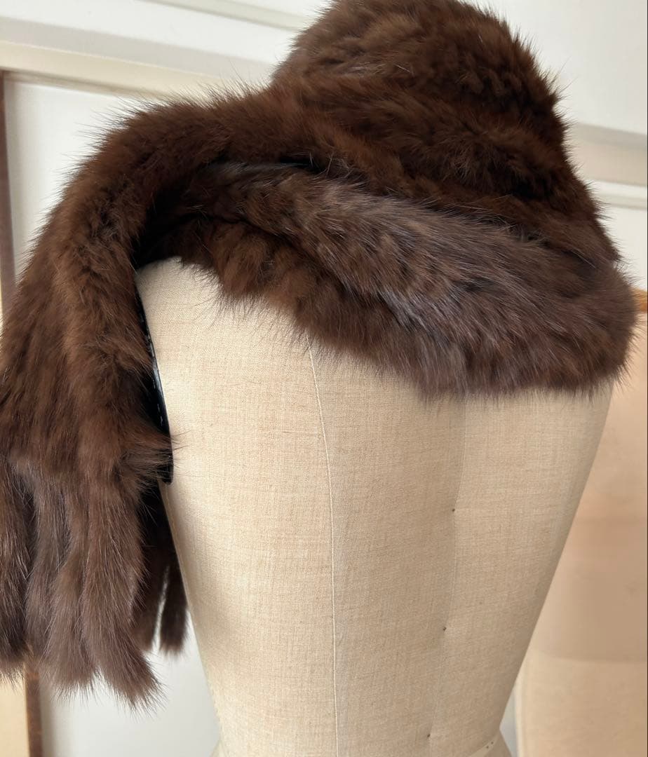 セーブルのロングストール兼マフラー　ダークブラウン　軽量ふわサラ