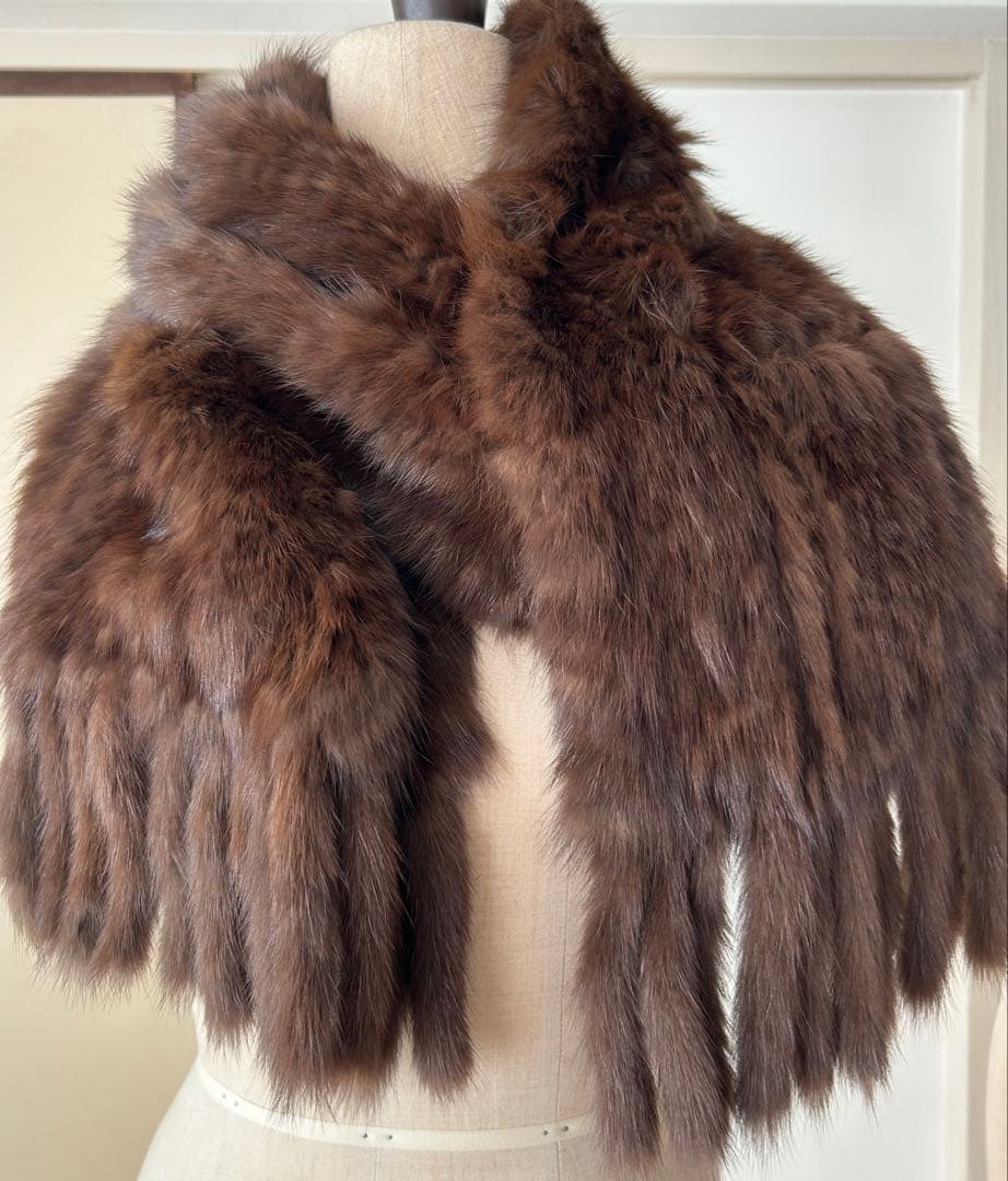 セーブルのロングストール兼マフラー　ダークブラウン　軽量ふわサラ