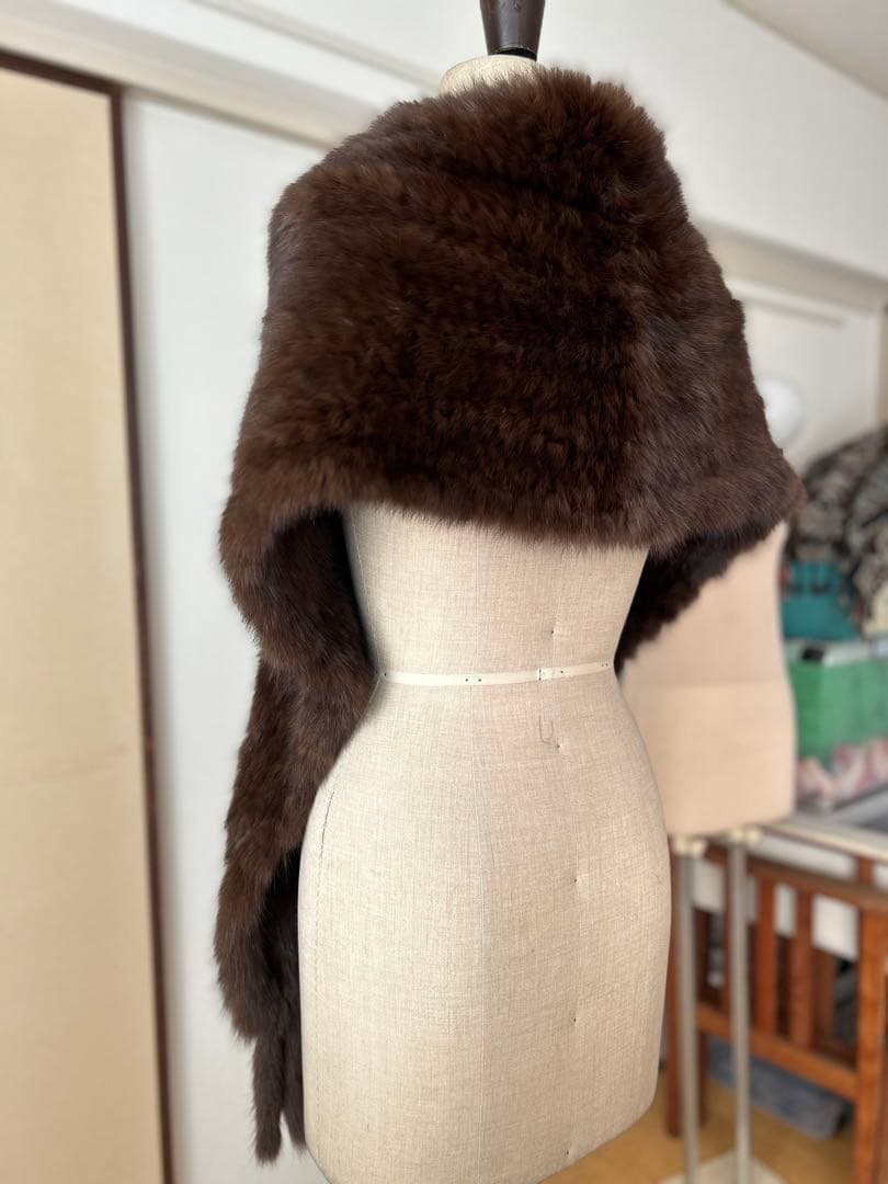 セーブルのロングストール兼マフラー　ダークブラウン　軽量ふわサラ