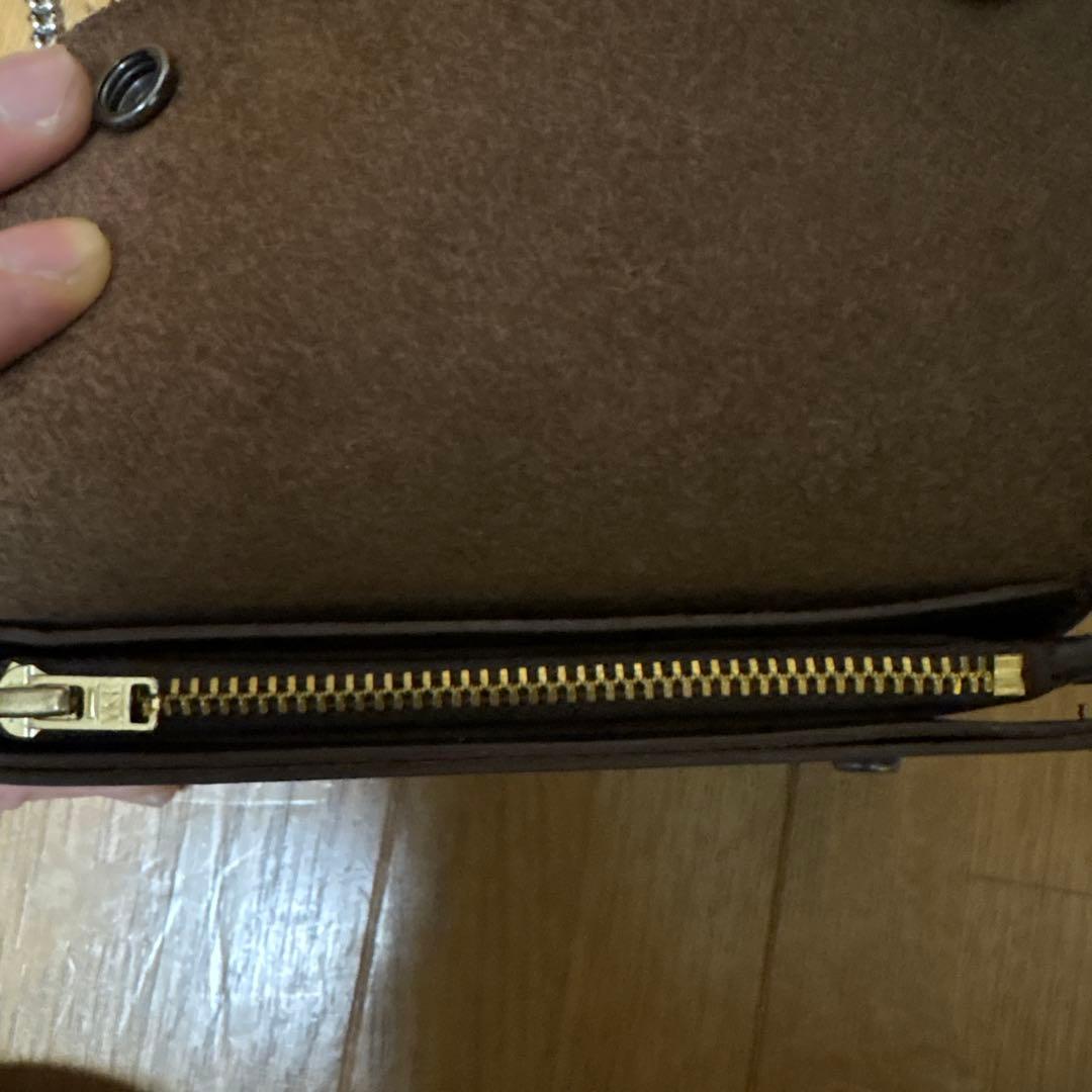 新品未使用　HTCトラッカーウォレット