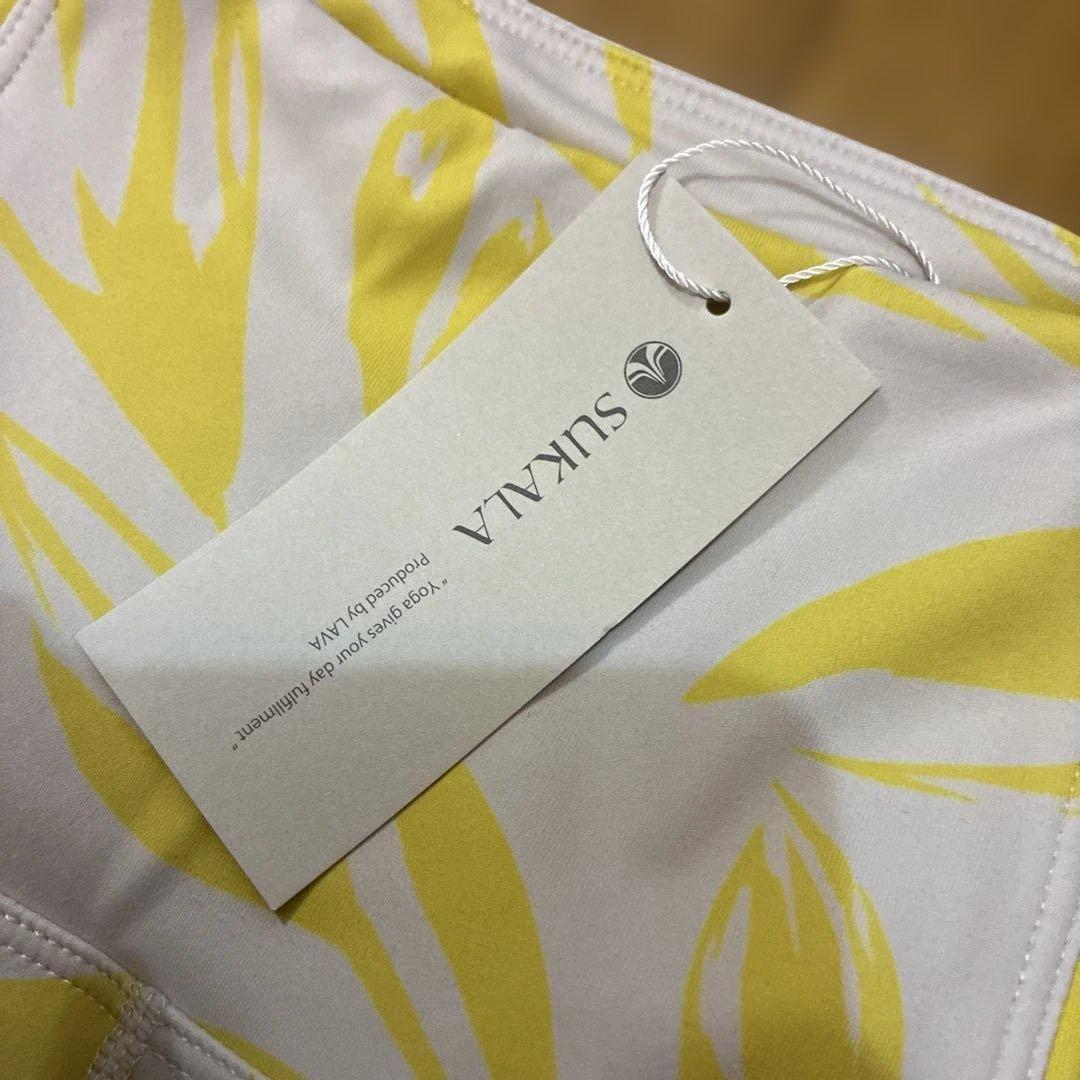 【新品タグ付】完売品 SUKALA スカーラ パイピングレギンス　ヨガウエア　S