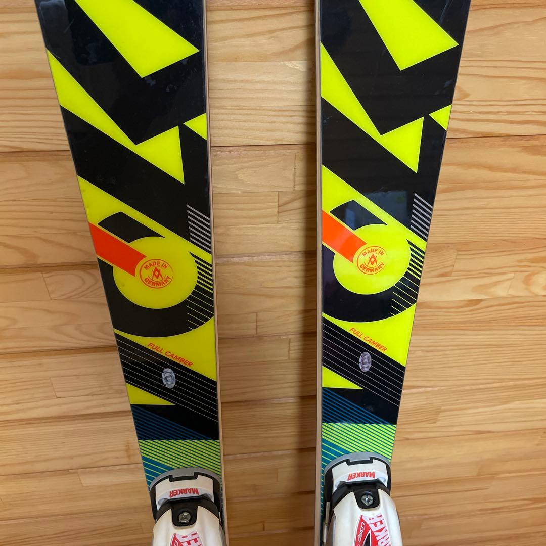 Volkl Racetiger スキー