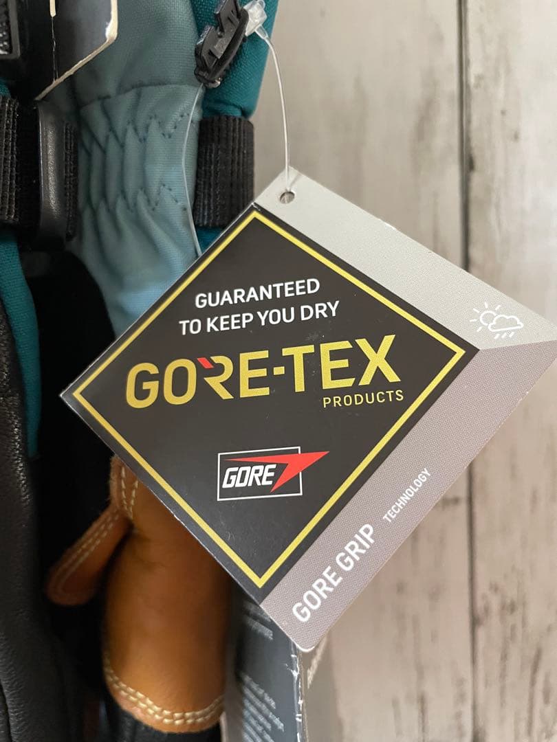 【新品未使用‼️】MOUNTAIN HARD WEAR GORE-TEX グローブ
