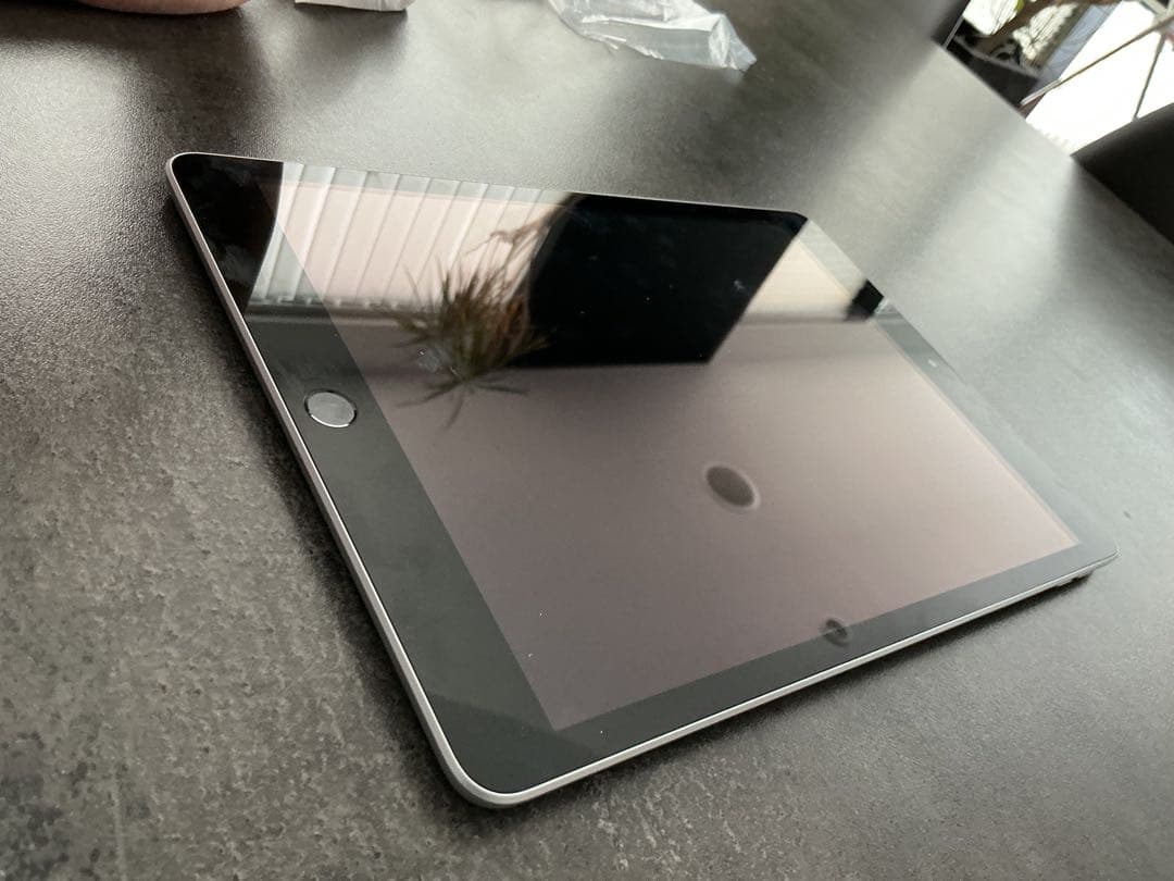 未使用に近い　iPad 本体　第9世代　256GB