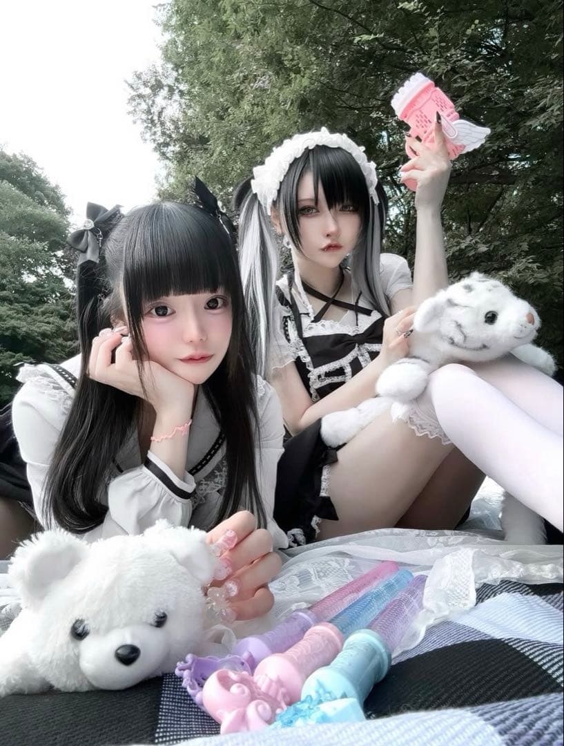 ワンピース Avenchumu Front ribbon chain one piece S