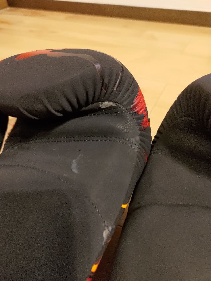 キックボクシング VENUM ボクシンググローブ　リングホーン　レガース