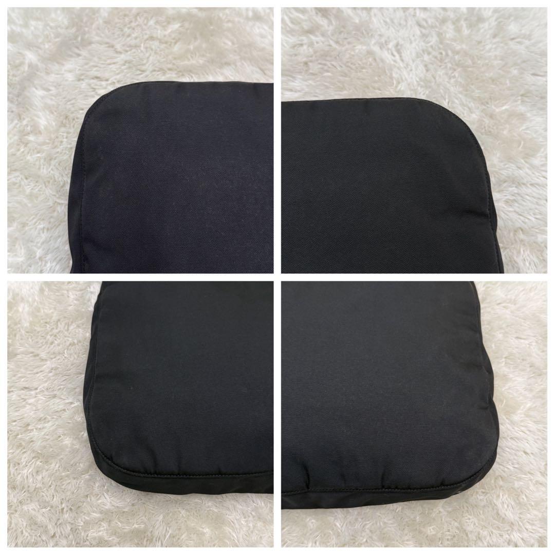 GUCCIグッチ ワンショルダーバッグ ナイロン 黒 トートバッグ 金具