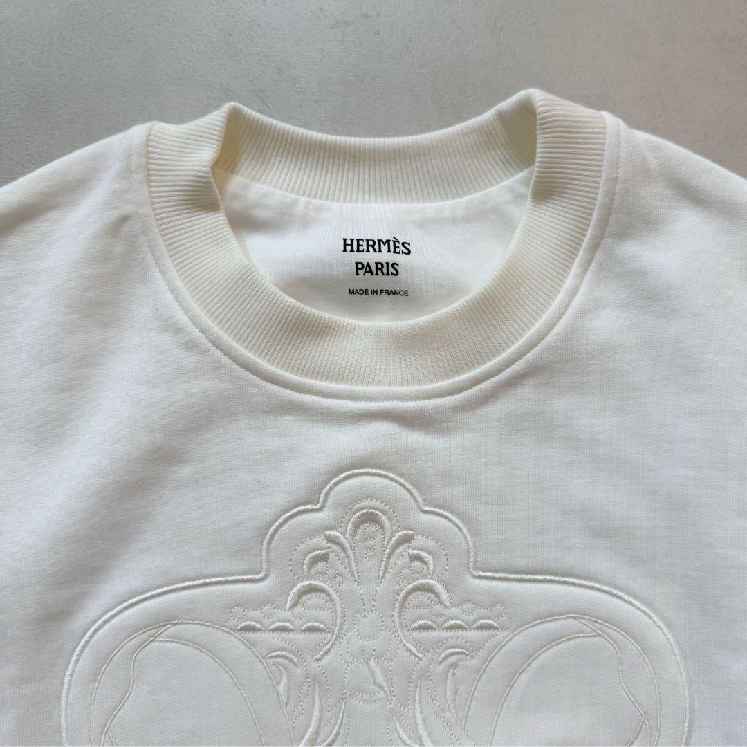 エルメス HERMES タック スウェット トレーナー 白 ホワイト 刺繍 今期